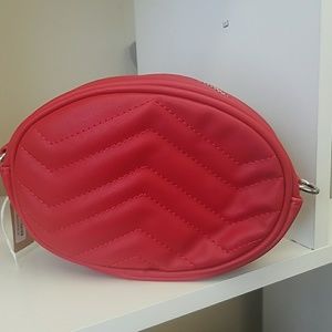 😍Red Waist Pouch😍